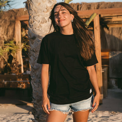 Bare Lines - Black T-shirt
